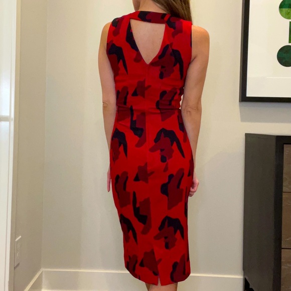 Red and Black Pencil Dress - Picture 4 of 5